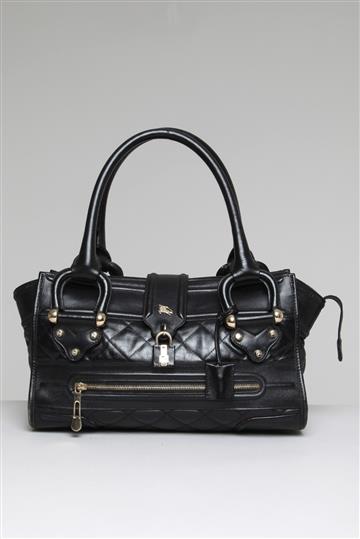 Bolsa Burberry Retangular Matelassê Preto