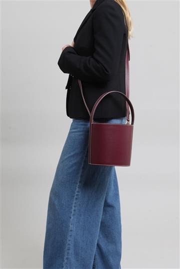 Bolsa Staud Bucket Bordô