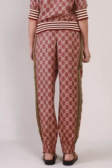 Calça Gucci Seda Monograma GG Bordô