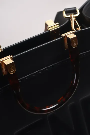 Bolsa Fendi Tote Preta
