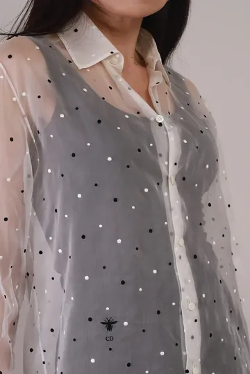 Camisa Christian Dior Organza Poá e Logo Bordado Branca