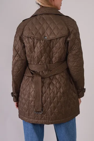 Casaco Burberry Matelassê com Capuz Marrom