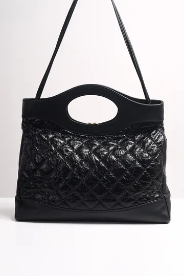 Bolsa Chanel Shopping Bag 31 Preta