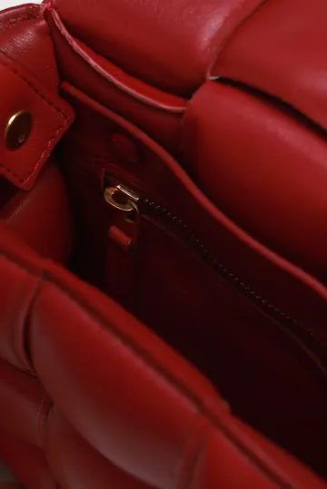 Bolsa Bottega Veneta Cassete Bordô