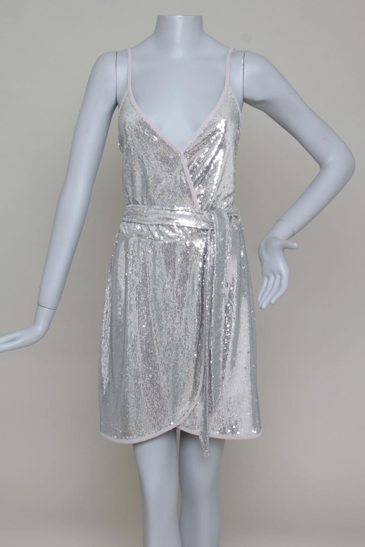 Vestido Achados da New Paetês Prateado