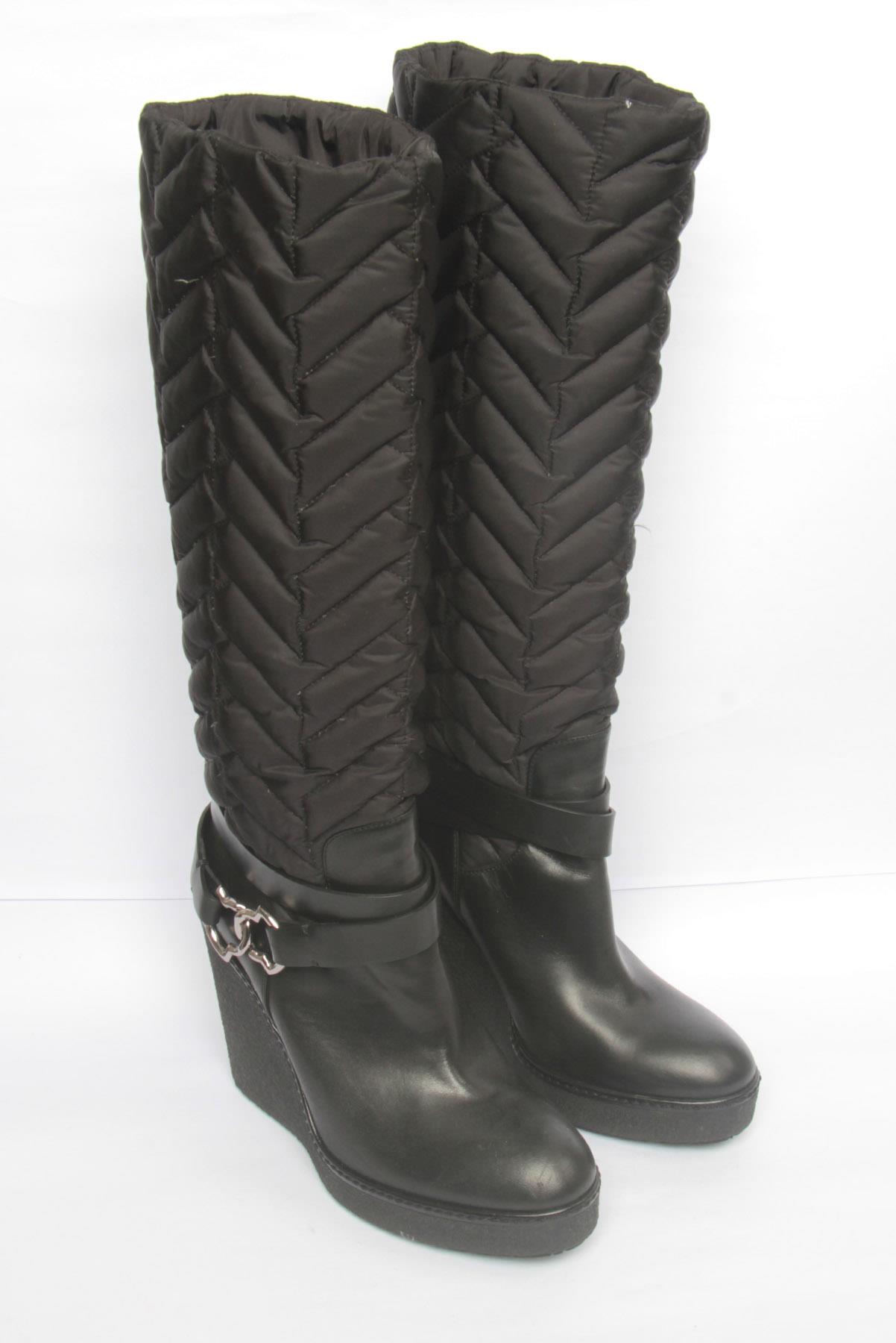 Bota Moncler Plataforma Preto