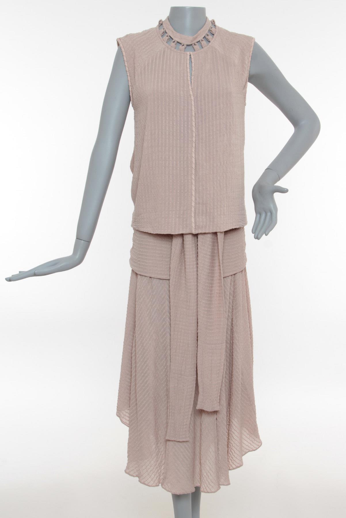 Conjunto Sophia Hegg Saia e blusa tecido tramado Bege