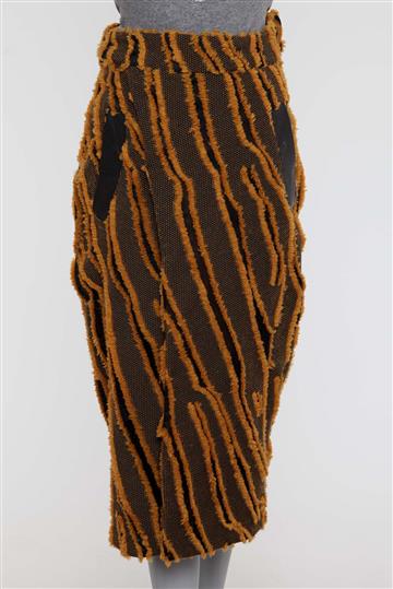 Saia Cruise Tapeçaria Preta e Mostarda Bicolor