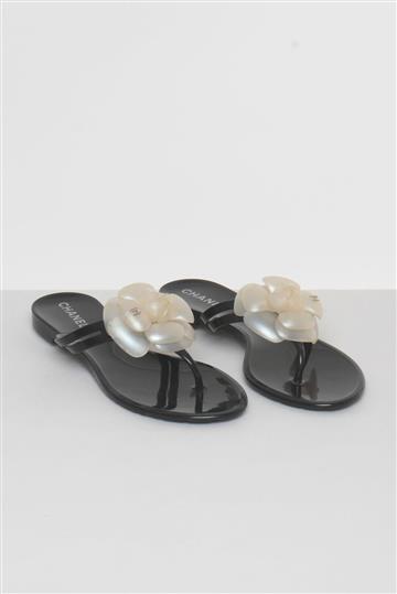 Rasteira Chanel Flor Camélia Preto