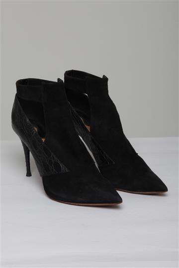 Bota Chloé Bico Fino e Salto Alto Preta