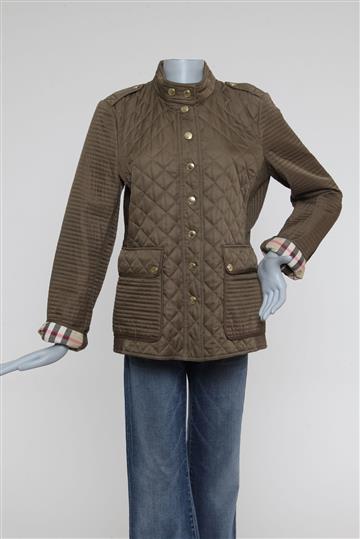 Casaco Burberry Matelassê Botões Dourados Verde