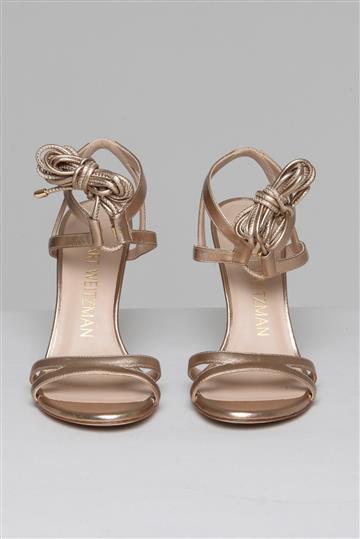 Sandália Stuart Weitzman Salto Alto Dourado