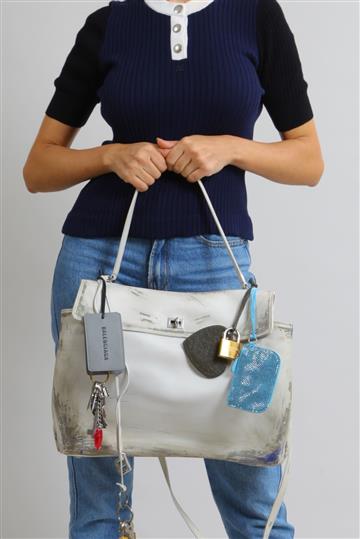 Bolsa Balenciaga Rodeo Large Handbag Used Effect With Charms Branca