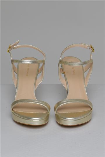 Sandália Stuart Weitzman Salto Alto meia Pata Dourado