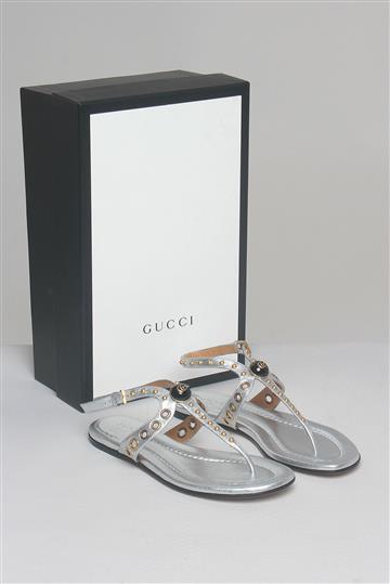 Rasteira Gucci Couro Marmont Prateado