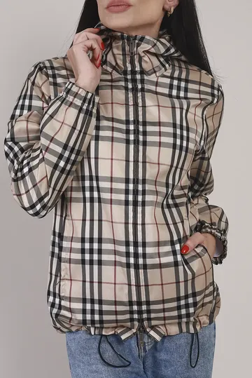 Jaqueta Burberry Corta Vento Bege