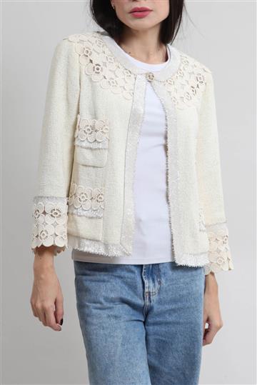 Casaqueto Chanel Canutilhos e Renda Bordado Off-White