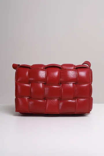 Bolsa Bottega Veneta Cassete Bordô