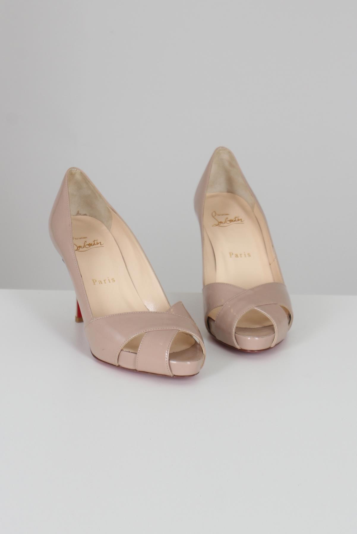 Sapato Christian Louboutin Shelley Nude