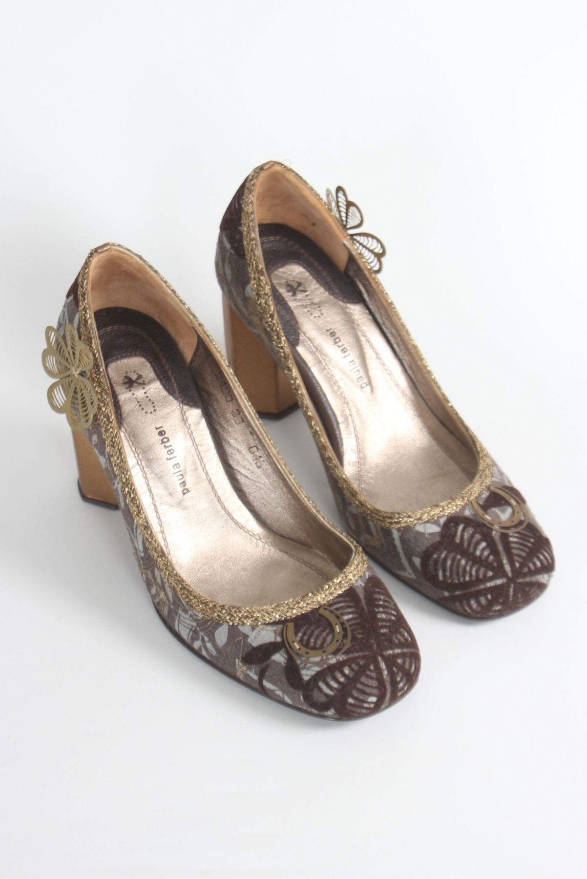 Sapato Achados da New Metais e Veludo Rustico