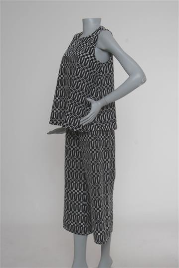 Conjunto Achados da New Calça e Regata Laise Preto