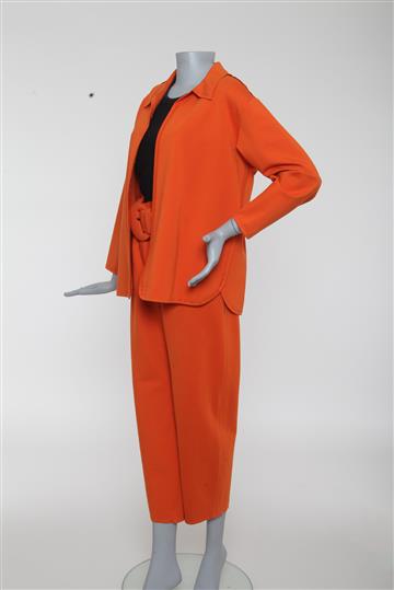 Conjunto Paula Raia Calça , Parka e Cinto  Laranja