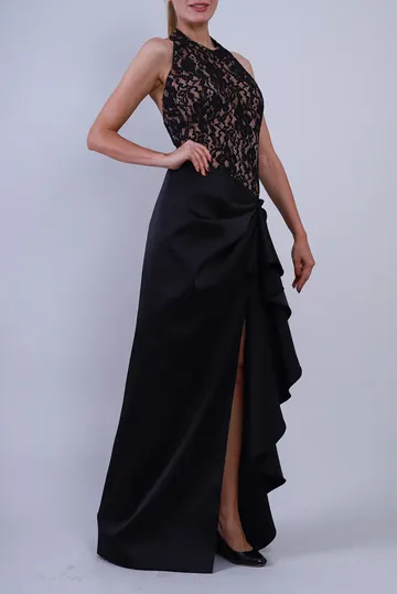 Vestido Achados da New Longo Cetim e Renda Preto