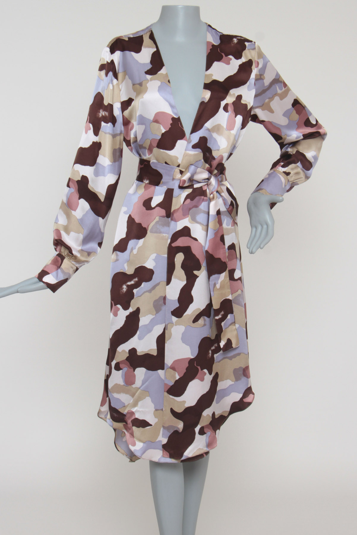Kimono Adriana Degreas Camuflado de seda Estampado