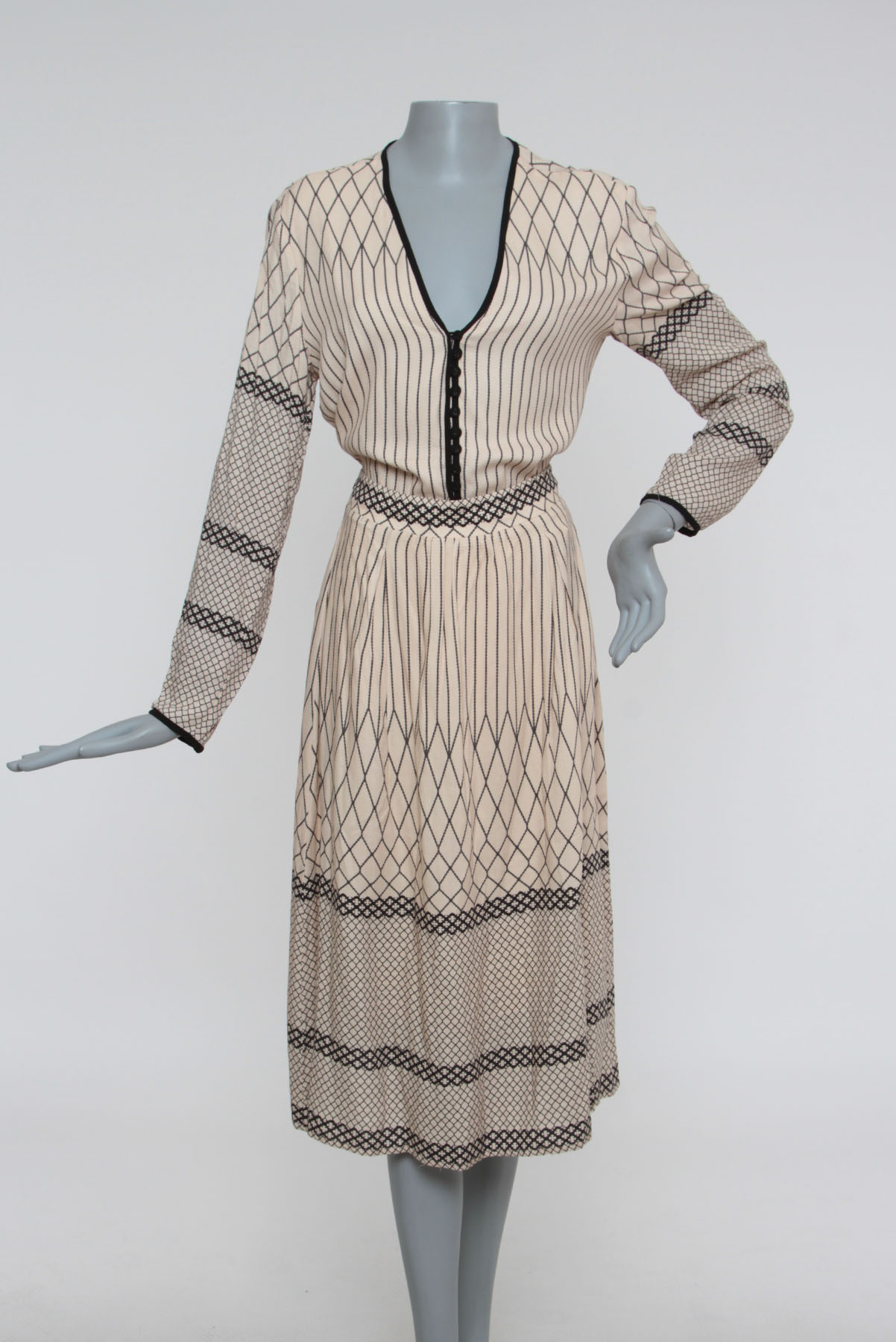 Conjunto Cris Barros Saia e Body Bicolor
