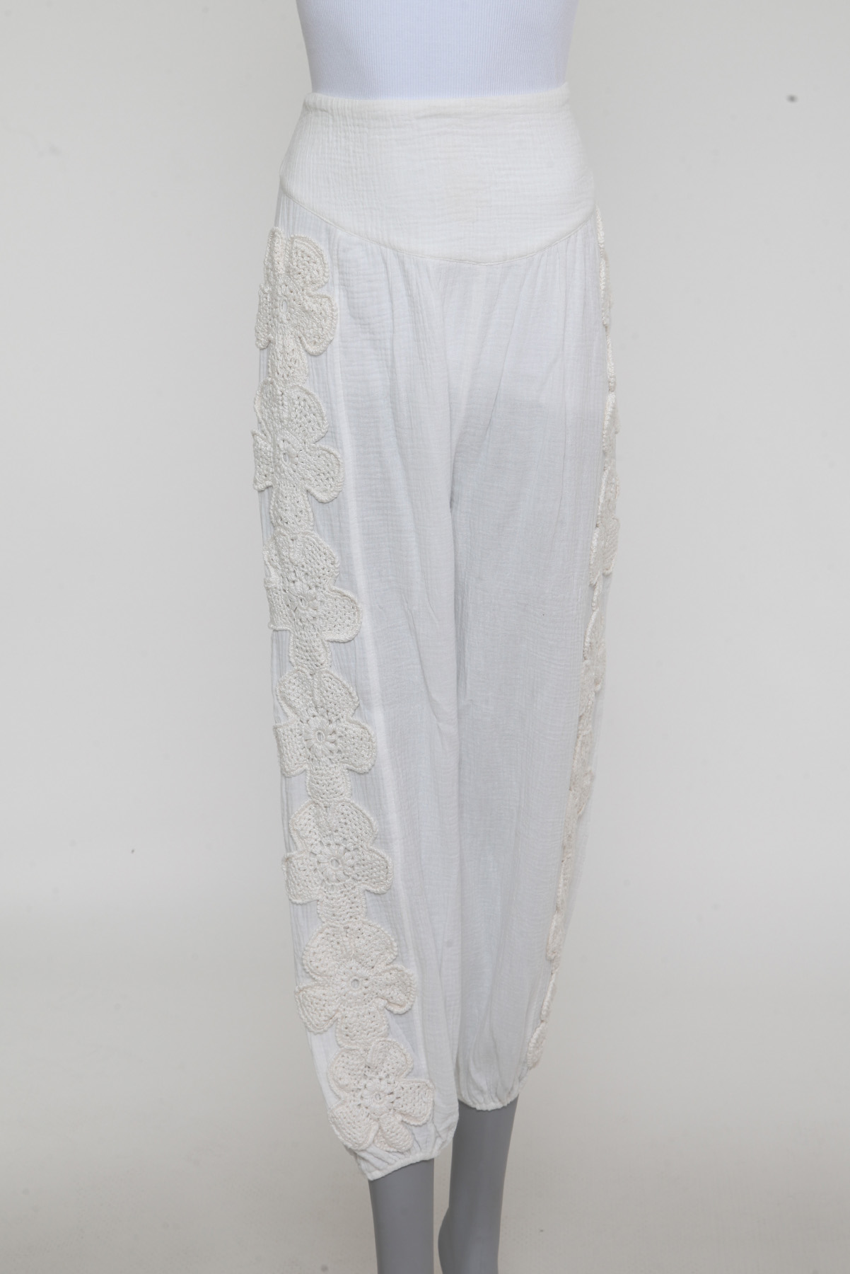Calça A. Niemeyer Algodão e Crochê Branca