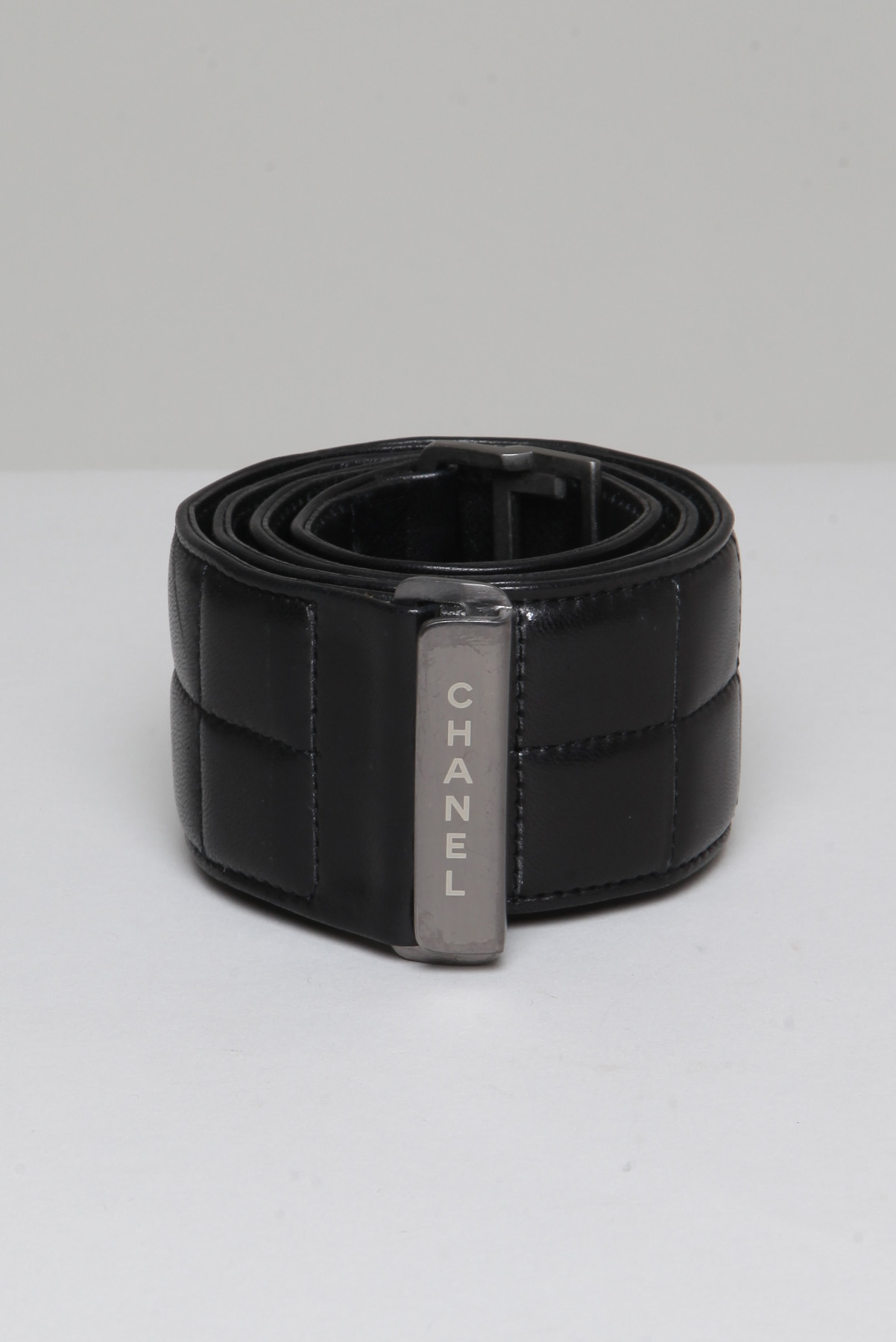 Cinto Chanel Couro Largo Fivela Metal Preto