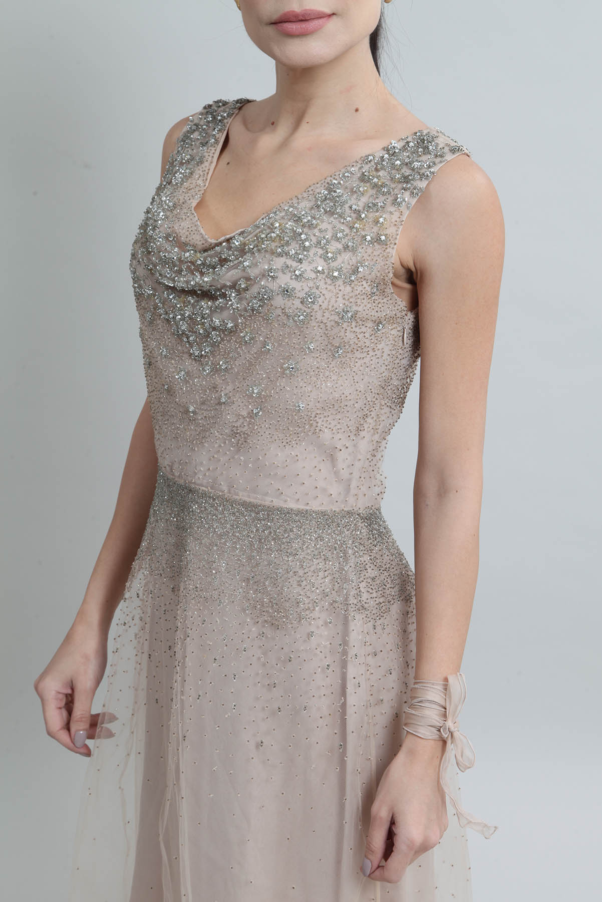 Vestido Valentino Bordado com Cristais Nude