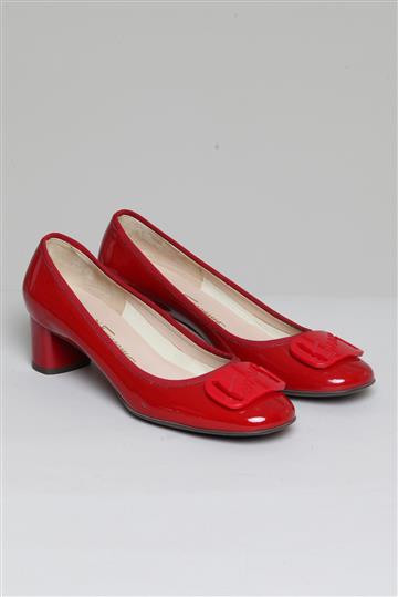 Sapato Salvatore Ferragamo Verniz com Fivela Vermelho